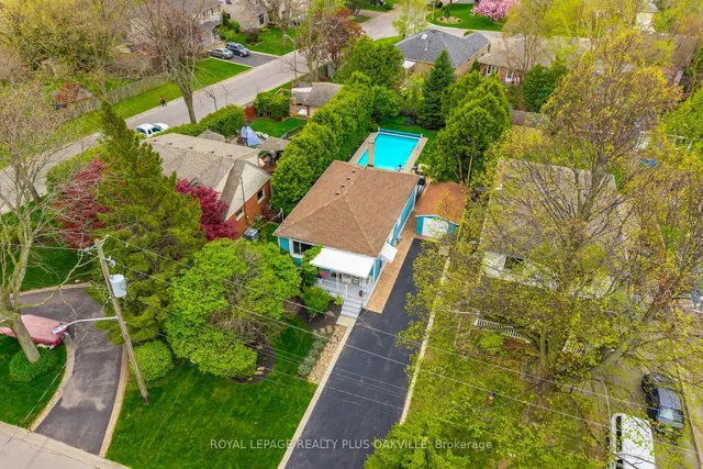 Additional image 46 of 548 Regina Dr