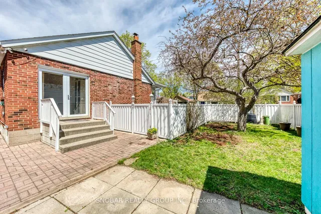 Additional image 22 of 195 Clearbrooke Circ