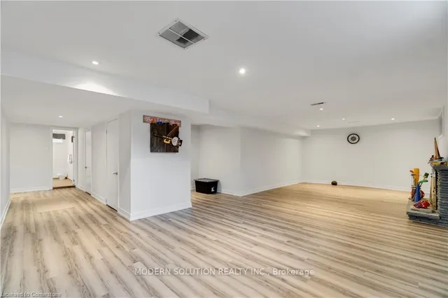 Additional image 30 of 3 Hartsdale Dr