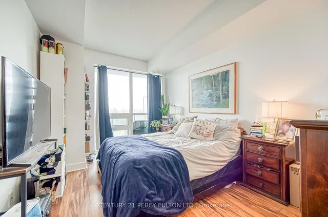 Additional image 20 of 35 Brian Peck Cres Unit 504