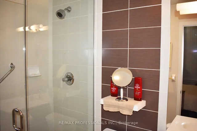 Additional image 17 of 205 Sherway Gardens Rd Unit 105