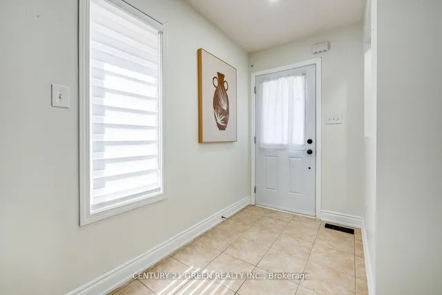 Additional image 4 of 255 Fasken Crt