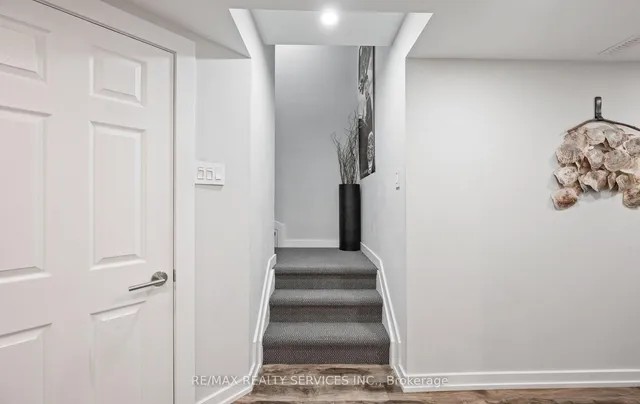 Additional image 37 of 3 Beavervalley Dr