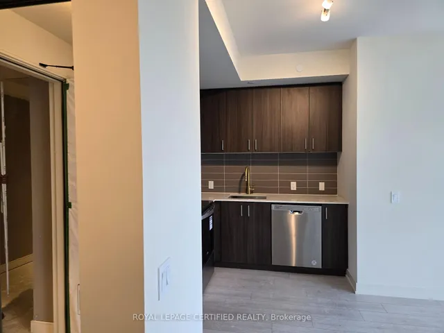 Additional image 16 of 8010 Derry Rd Unit 1003