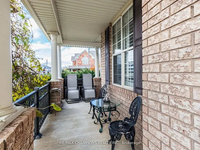 Additional image 5 of 707 Trudeau Dr