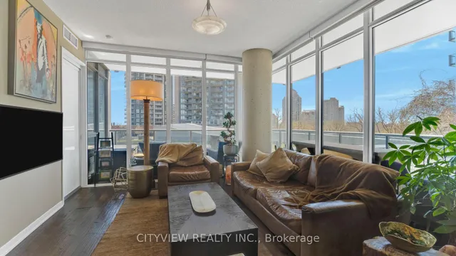 Additional image 20 of 90 Parklawn Rd Unit 205