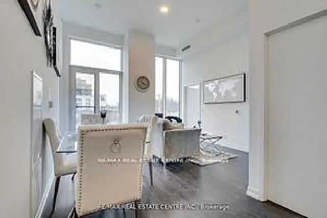 Additional image 18 of 2020 Bathurst St Unit 211