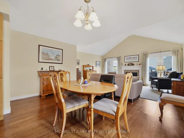 Additional image 16 of 81 Bellagio Ave