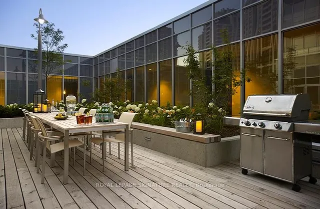 Additional image 19 of 120 Harrison Garden Blvd Unit 312