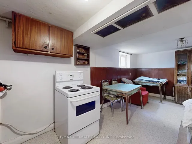 Additional image 33 of 1809 Dufferin St