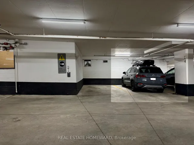 Additional image 27 of 319 Carlaw Ave Unit 601