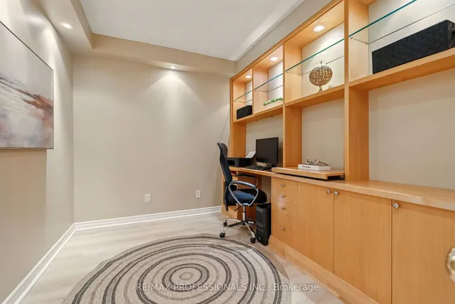 Additional image 35 of 18 William Carson Cres Unit 111