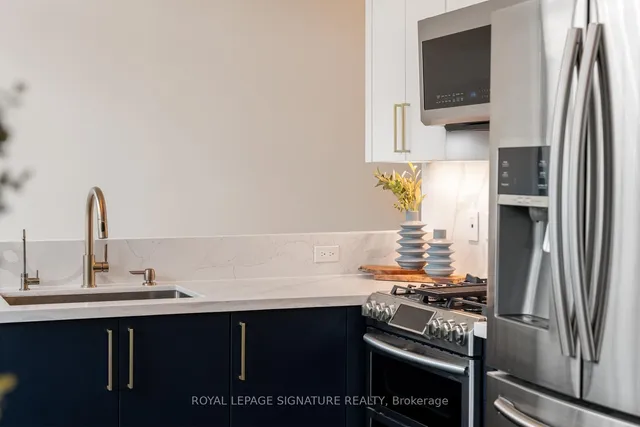 Additional image 3 of 333 Adelaide St Unit 1406