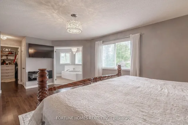 Additional image 22 of 14 Shadywood Rd