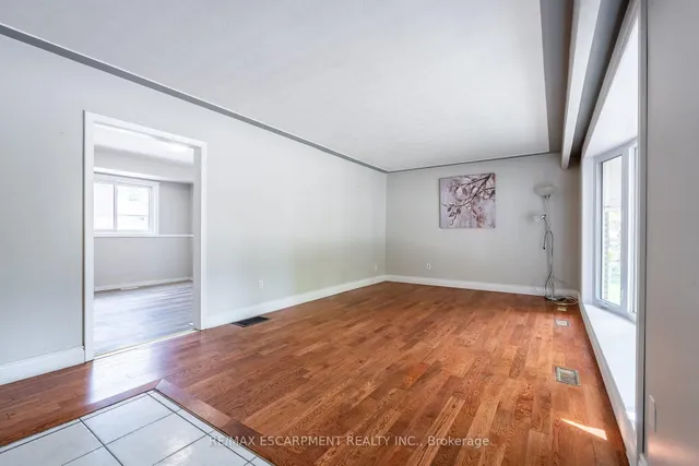 Additional image 6 of 3 TANAGER Ave