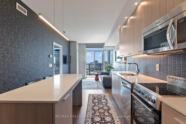 Additional image 9 of 105 George St Unit 1707