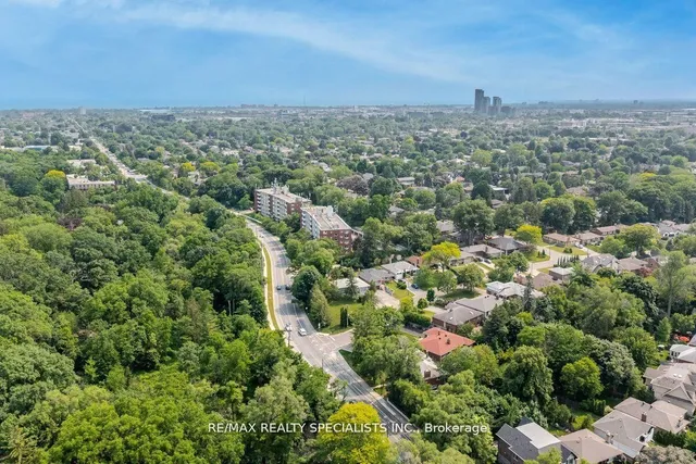 Additional image 33 of 3 Allan Park Rd