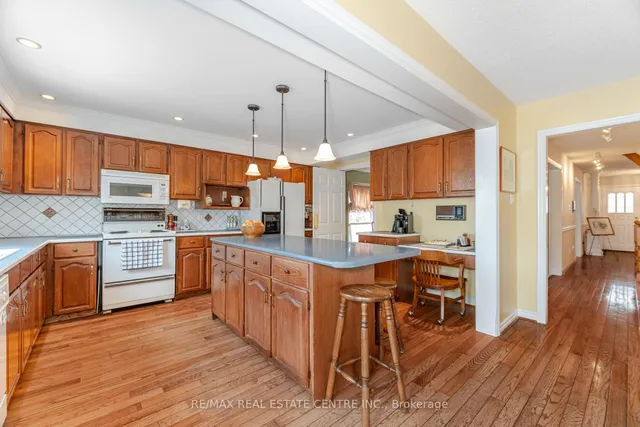 Additional image 7 of 42 Fernbrook Cres