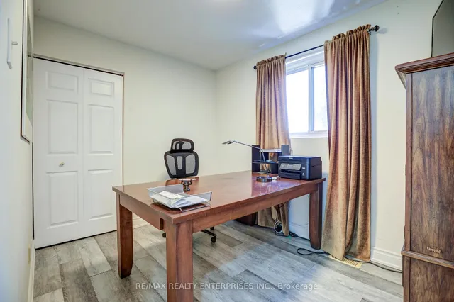 Additional image 8 of 71 Adis Ave