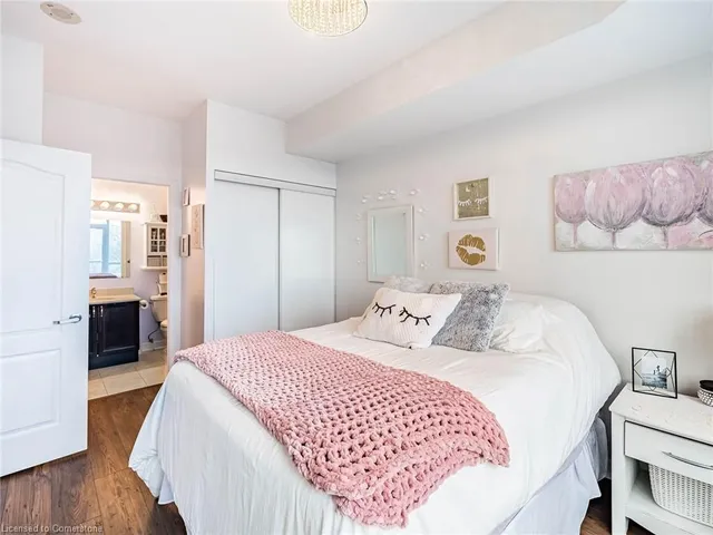 Additional image 28 of 3865 Lake Shore Blvd Unit 401