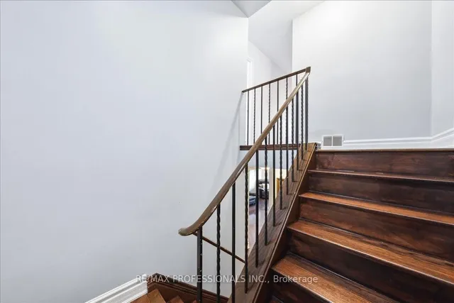 Additional image 13 of 600 Silver Creek Blvd Unit 53