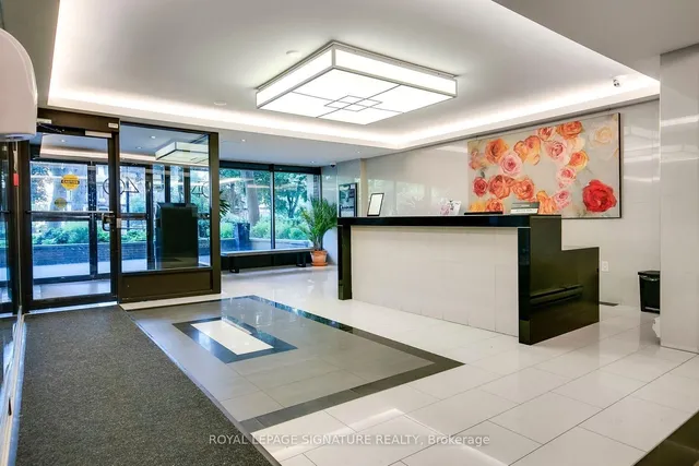 40 Homewood Ave Unit 1011