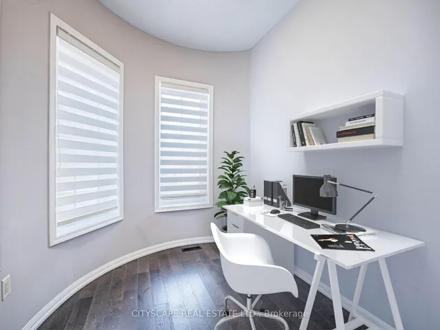 Additional image 8 of 416 Gooch Cres