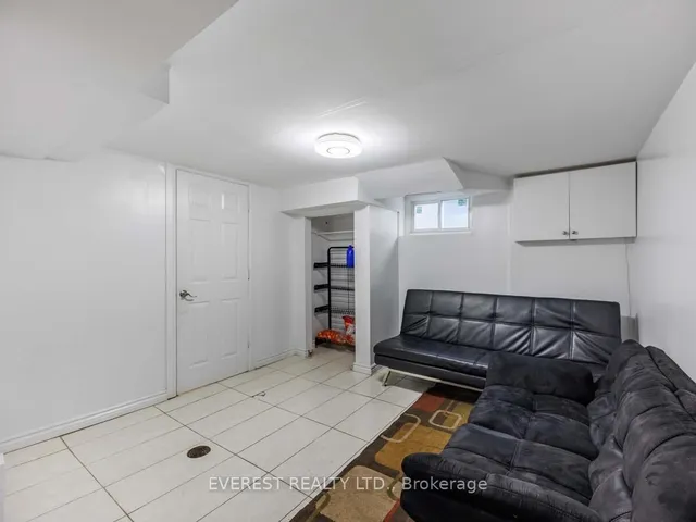 Additional image 21 of 91 Hart Ave