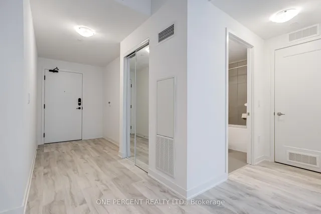 Additional image 5 of 121 Lower Sherbourne St Unit 843D