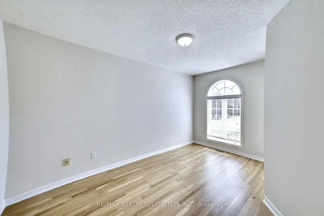 Additional image 28 of 4111 Continental Dr