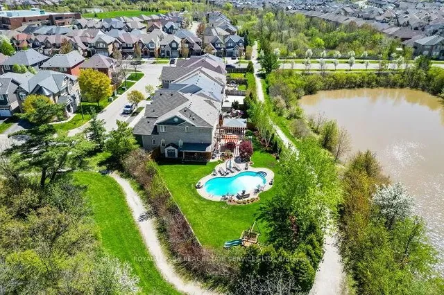 Additional image 42 of 417 Gooch Cres