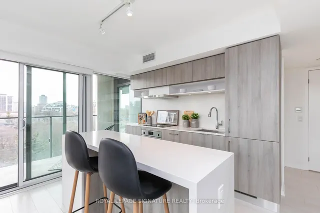 Additional image 9 of 8 Hillsdale Ave Unit 737