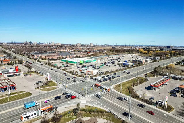 Additional image 41 of 450 Oaktree Circ