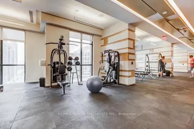 Additional image 22 of 300 Front St Unit 304