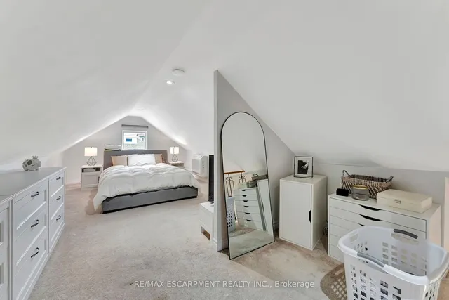 Additional image 19 of 65 Connaught Ave