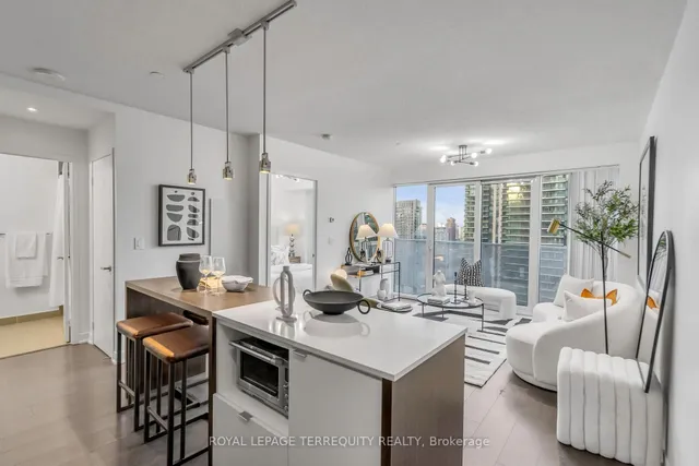 Additional image 5 of 88 Harbour St Unit 3006