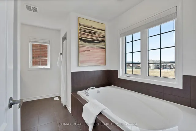 Additional image 23 of 35 Rottenburg Crt