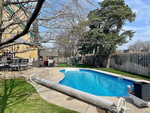 Additional image 21 of 406 Mill St