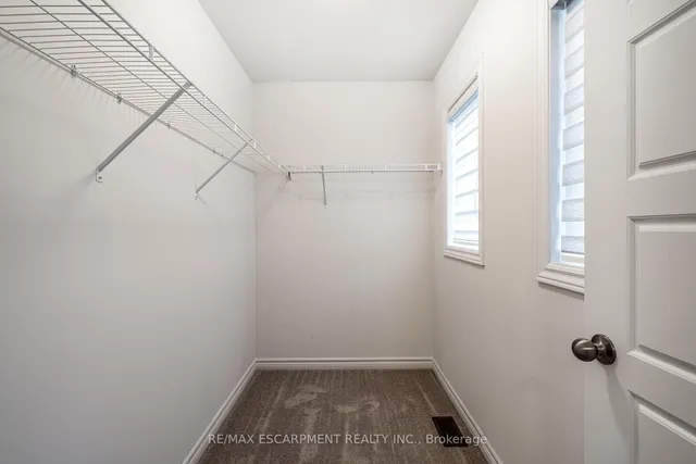 Additional image 17 of 70 Dewberry Dr