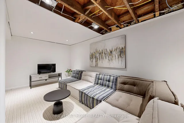 Additional image 26 of 765 Windermere Ave