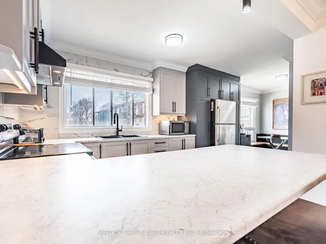 Additional image 14 of 640 Rathburn Rd Unit 8