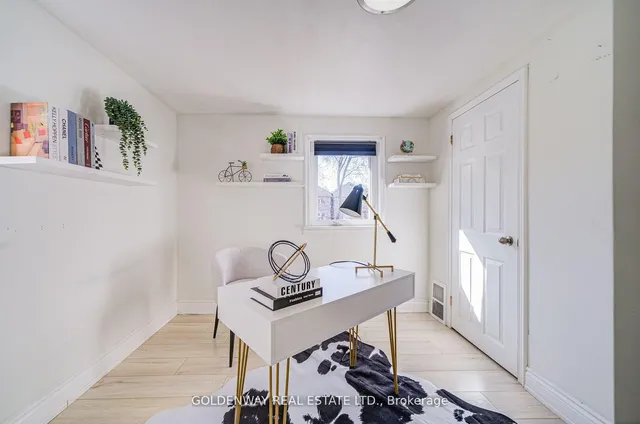 Additional image 34 of 211 Pemberton Ave