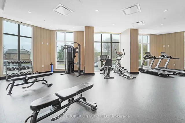 Additional image 14 of 2750 King St Unit 505