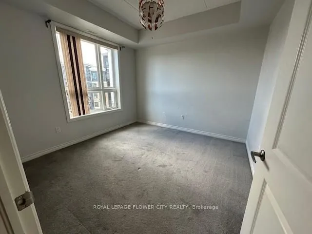 Additional image 16 of 630 Sauve St Unit 404