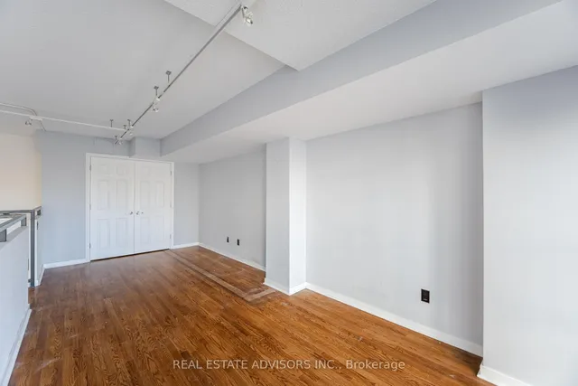 Additional image 17 of 300 Manitoba St Unit 102