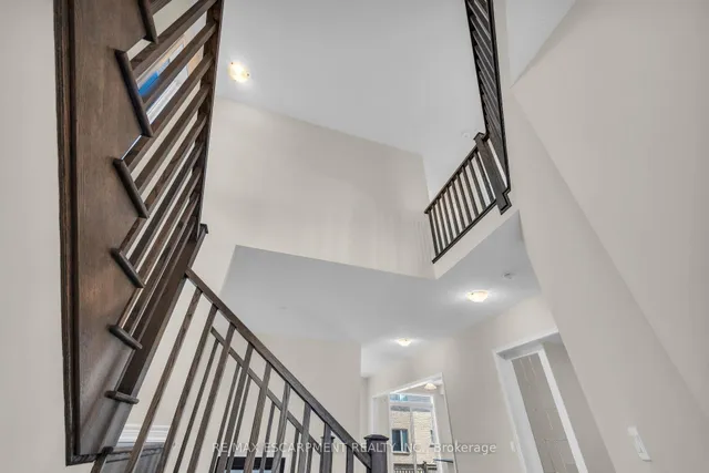 Additional image 9 of 67 Starfire Cres