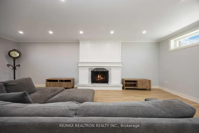 Additional image 30 of 16 Aylesbury Rd