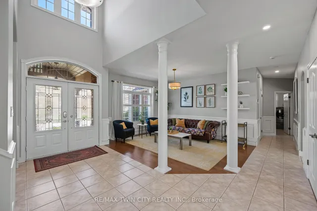 Additional image 7 of 533 Falconridge Cres