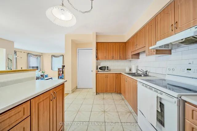 Additional image 19 of 61 Ardglen Dr Unit 19