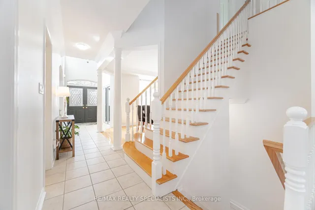 Additional image 21 of 1660 Dempsey Cres